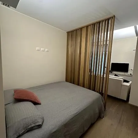 Apartman Open Space - Garden & Jacuzzi
