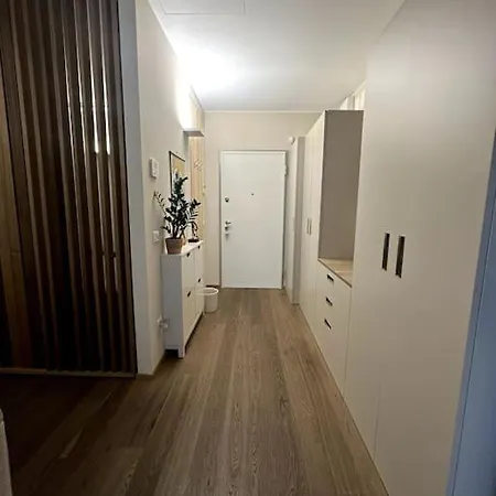Open Space - Garden & Jacuzzi Apartman Milánó
