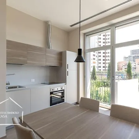 דירה Open Space - Garden & Jacuzzi - Self Check-in מילאנו