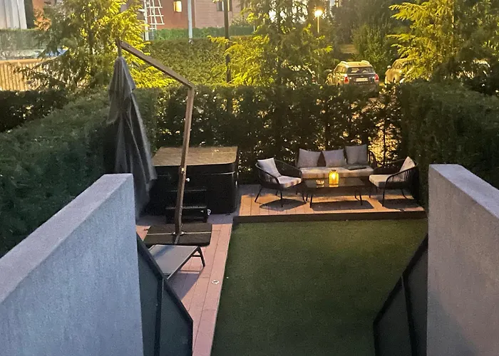 Open Space - Garden & Jacuzzi شقة